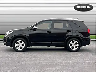 Used 2013 Kia Sorento KX-2 Black - Interior and Exterior details 5