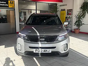 Used 2013 Kia Sorento KX-2 Silver - Interior and Exterior details 4