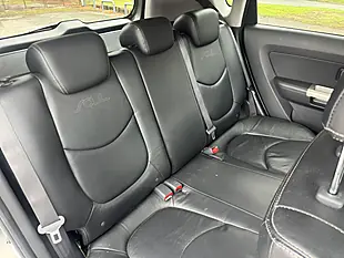 Used 2013 Kia Soul Quantum Silver - Interior and Exterior details 9