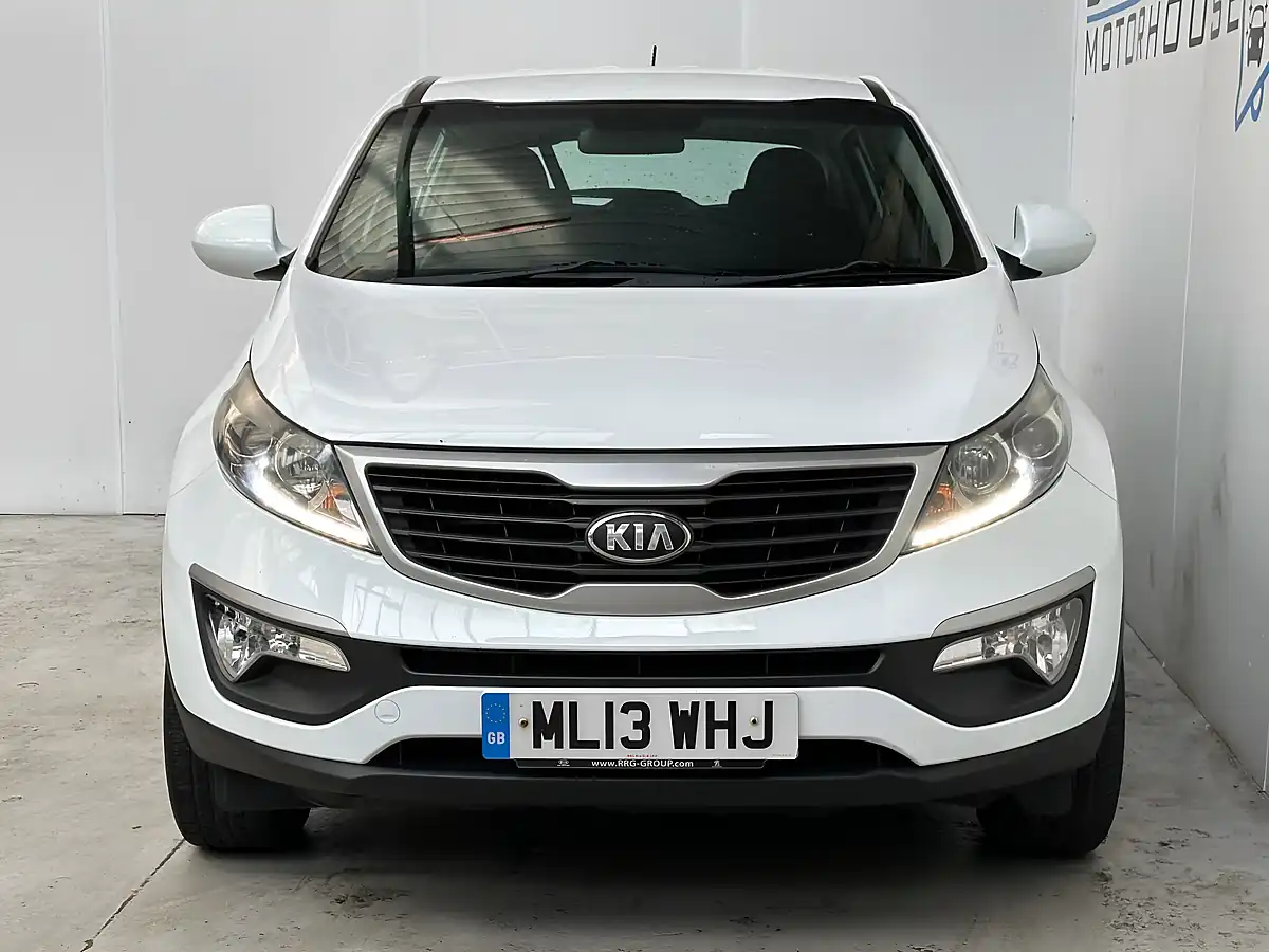 Used 2013 Kia Sportage Ecodynamics 1 2WD Arctic White - Interior and Exterior details 2
