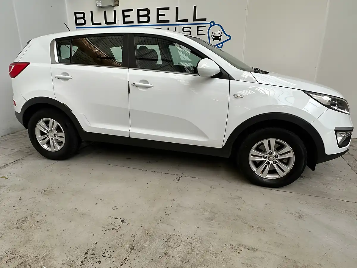 Used 2013 Kia Sportage Ecodynamics 1 2WD Arctic White - Interior and Exterior details 7