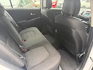 Used 2013 Kia Sportage Ecodynamics 1 White - Interior and Exterior details 14