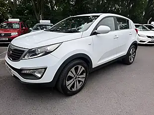 Used 2013 Kia Sportage Ecodynamics 1 White - Interior and Exterior details 2