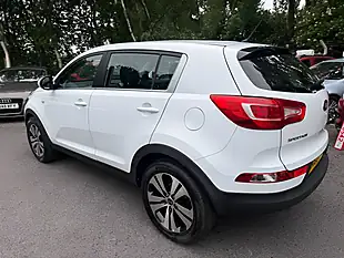 Used 2013 Kia Sportage Ecodynamics 1 White - Interior and Exterior details 4