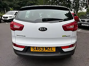 Used 2013 Kia Sportage Ecodynamics 1 White - Interior and Exterior details 5