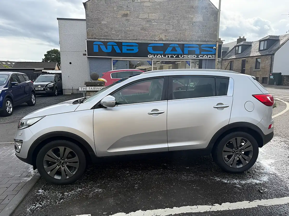Used 2013 Kia Sportage Ecodynamics 3 Silver - Front View