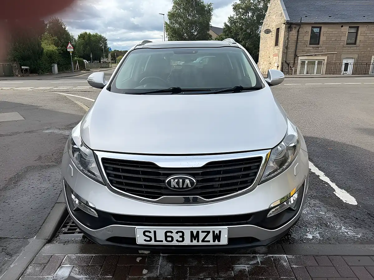 Used 2013 Kia Sportage Ecodynamics 3 Silver - Interior and Exterior details 6