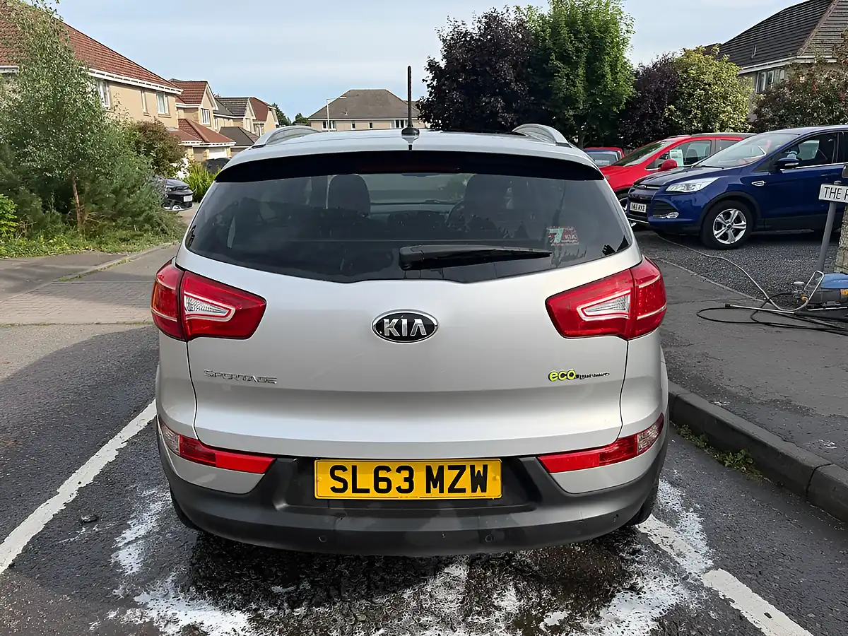 Used 2013 Kia Sportage Ecodynamics 3 Silver - Interior and Exterior details 7