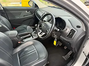 Used 2013 Kia Sportage Ecodynamics 3 Silver - Interior and Exterior details 8