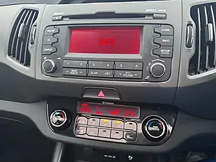 Used 2013 Kia Sportage Ecodynamics 3 White - Interior and Exterior details 11