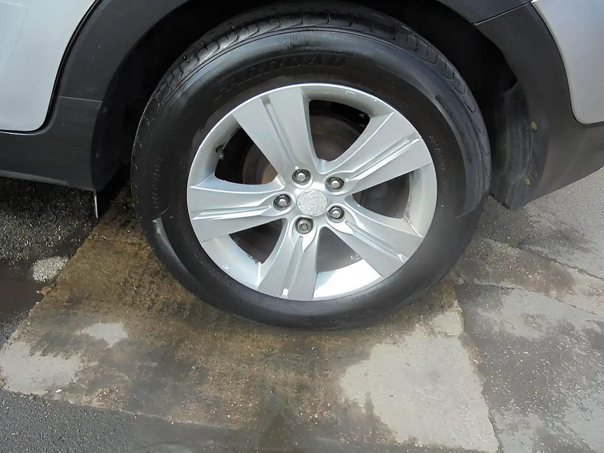 Used 2013 Kia Sportage KX-2 Silver - Interior and Exterior details 19