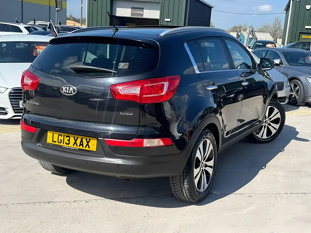 Used 2013 Kia Sportage KX-3 Black - Interior and Exterior details 12