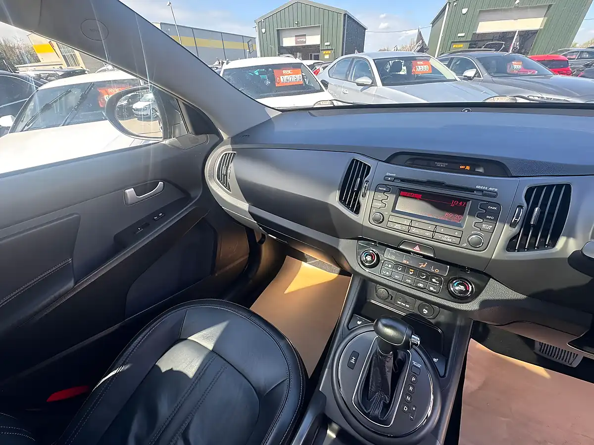 Used 2013 Kia Sportage KX-3 Black - Interior and Exterior details 13
