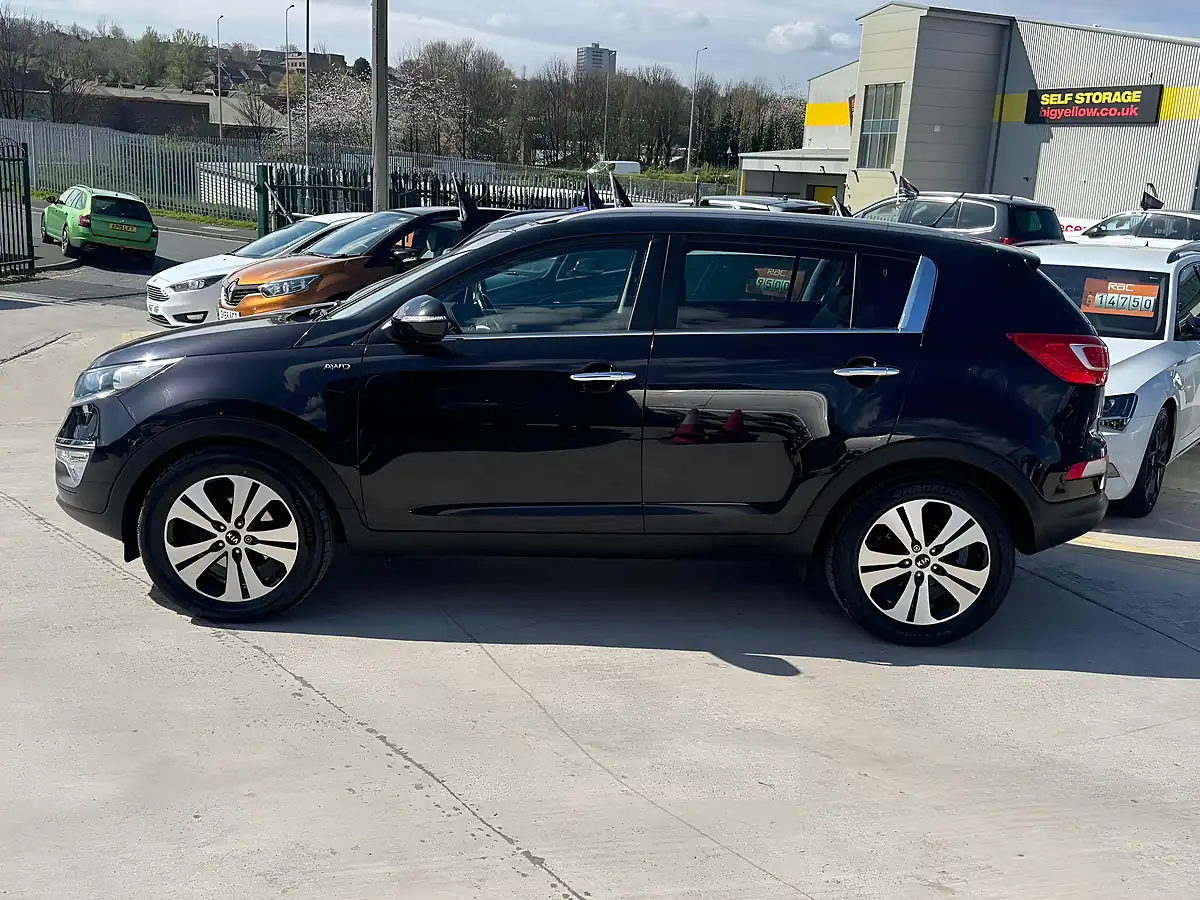 Used 2013 Kia Sportage KX-3 Black - Interior and Exterior details 8