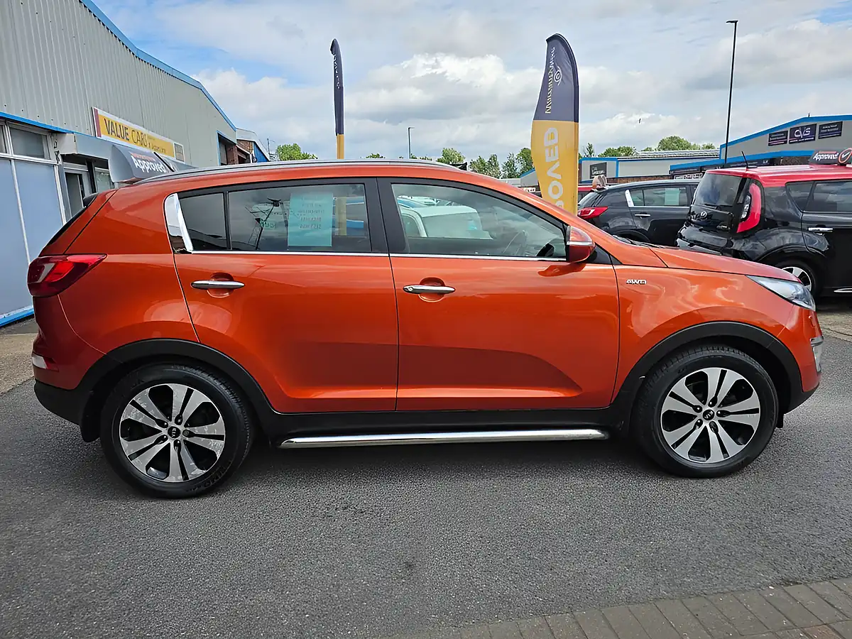 Used 2013 Kia Sportage KX-3 Orange - Interior and Exterior details 5