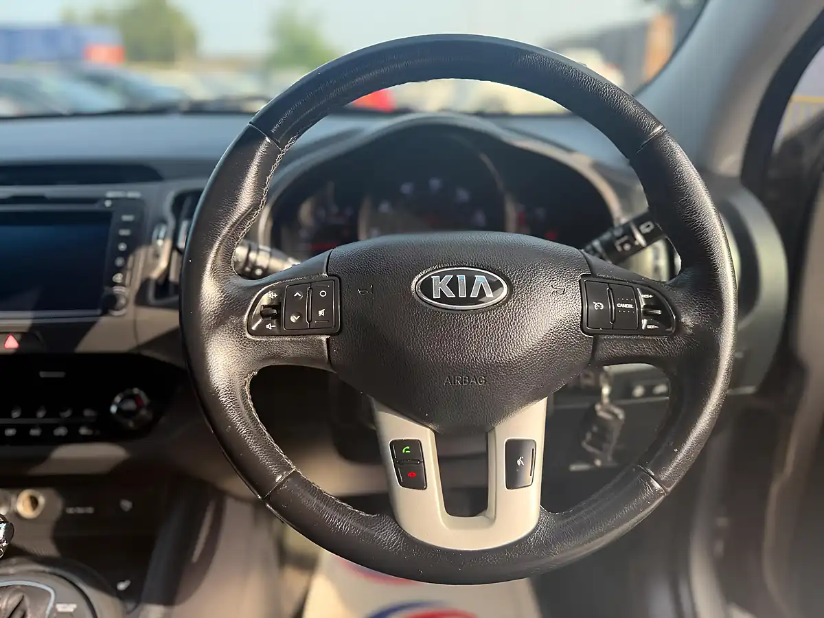 Used 2013 Kia Sportage KX-3 Silver - Interior and Exterior details 14