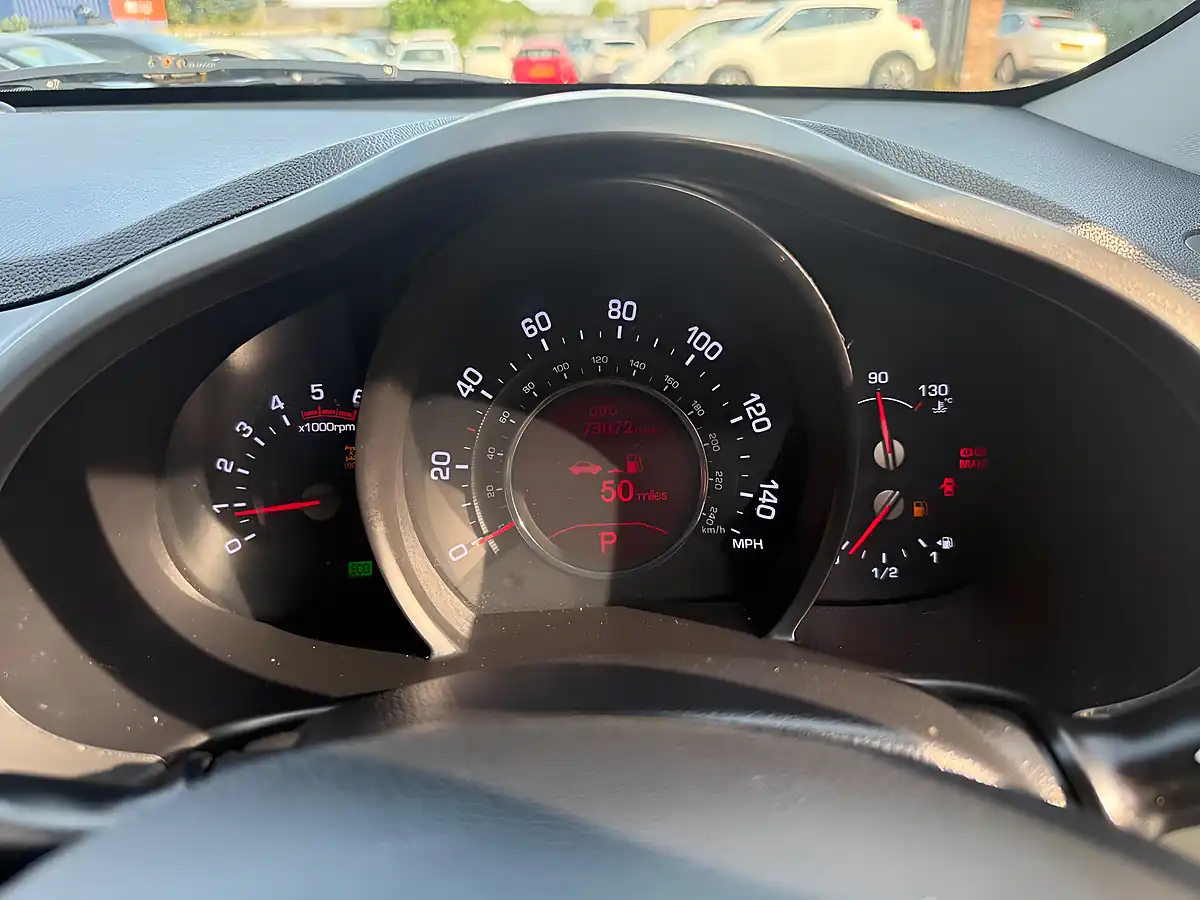 Used 2013 Kia Sportage KX-3 Silver - Interior and Exterior details 16