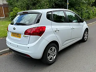 Used 2013 Kia Venga 1 White - Interior and Exterior details 3