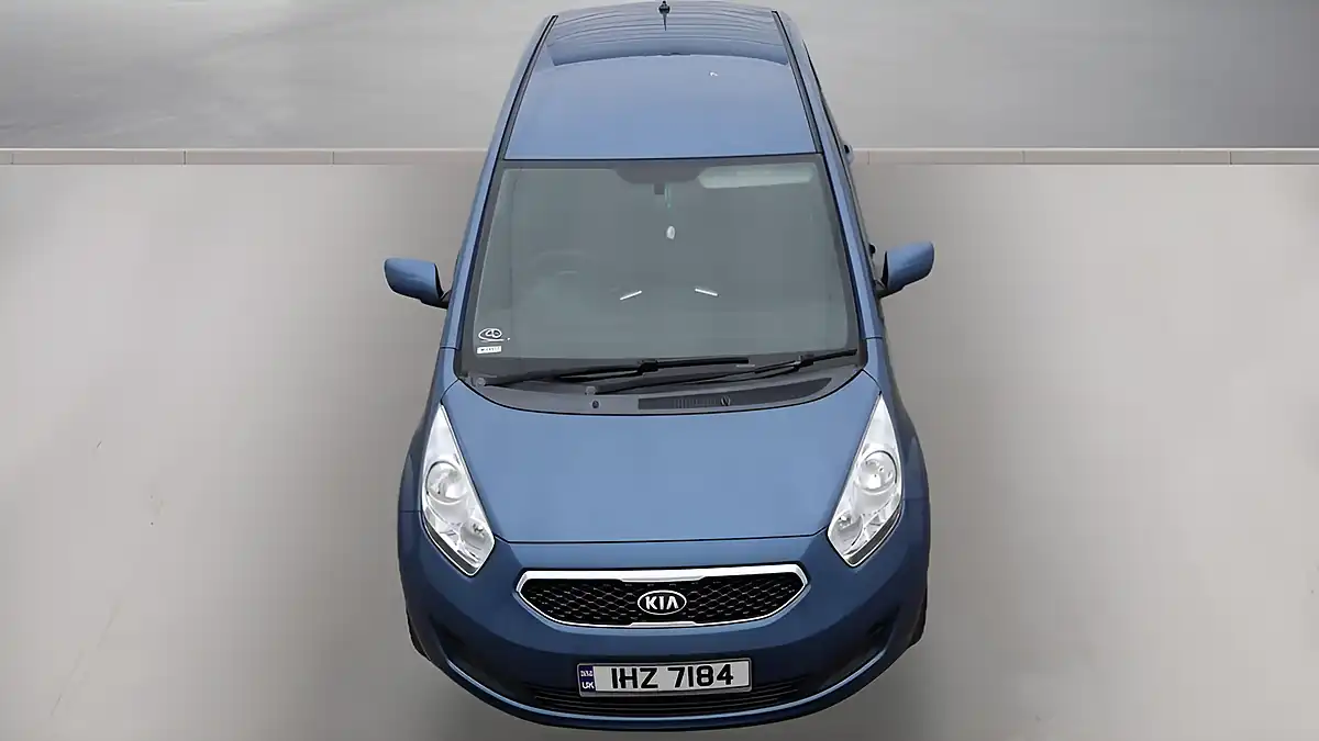 Used 2013 Kia Venga 2 Blue - Interior and Exterior details 18
