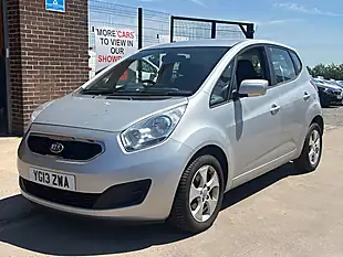 Used 2013 Kia Venga 2 Silver - Interior and Exterior details 3