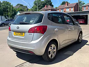 Used 2013 Kia Venga 2 Silver - Interior and Exterior details 7