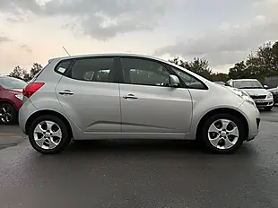 Used 2013 Kia Venga 2 Silver - Interior and Exterior details 13