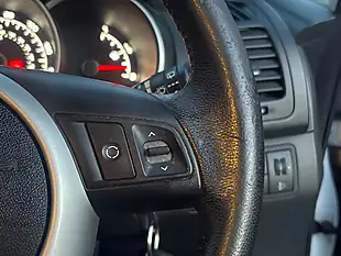 Used 2013 Kia Venga 2 White - Interior and Exterior details 18