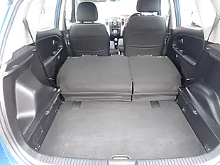 Used 2013 Kia Venga Ecodynamics 2 Blue - Interior and Exterior details 15