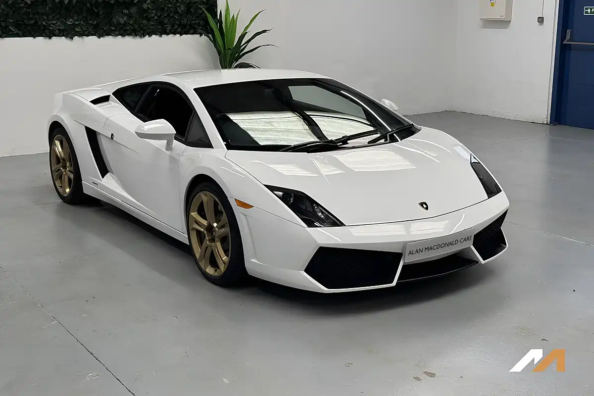 Used 2013 Lamborghini Gallardo Coupe White - Interior and Exterior details 10