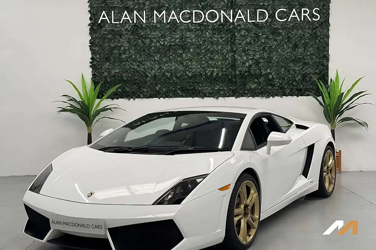 Used 2013 Lamborghini Gallardo Coupe White - Interior and Exterior details 12