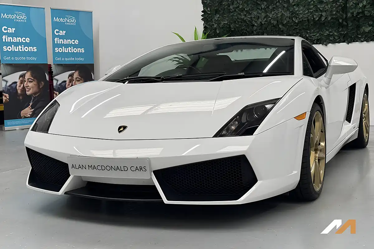 Used 2013 Lamborghini Gallardo Coupe White - Interior and Exterior details 8