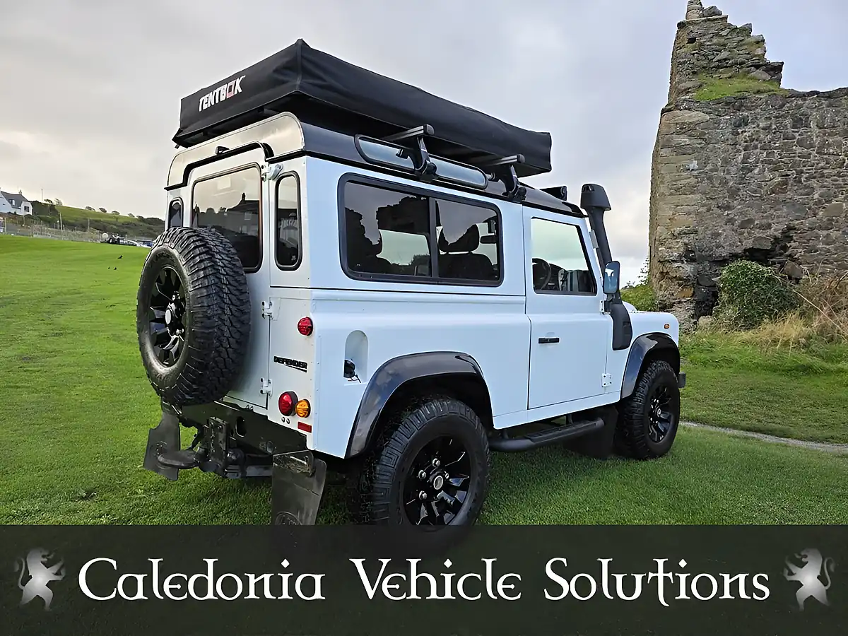 Used 2013 Land Rover Defender 90 Hard Top White - Interior and Exterior details 3