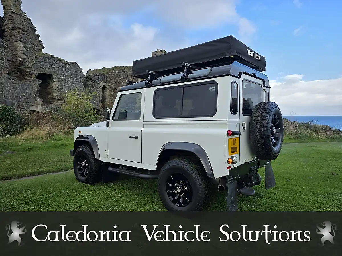 Used 2013 Land Rover Defender 90 Hard Top White - Interior and Exterior details 4