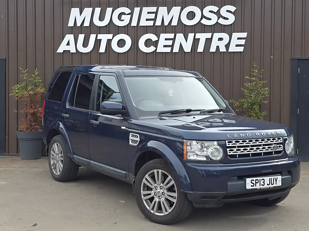 Used 2013 Land Rover Discovery 4 Gs Blue - Front View