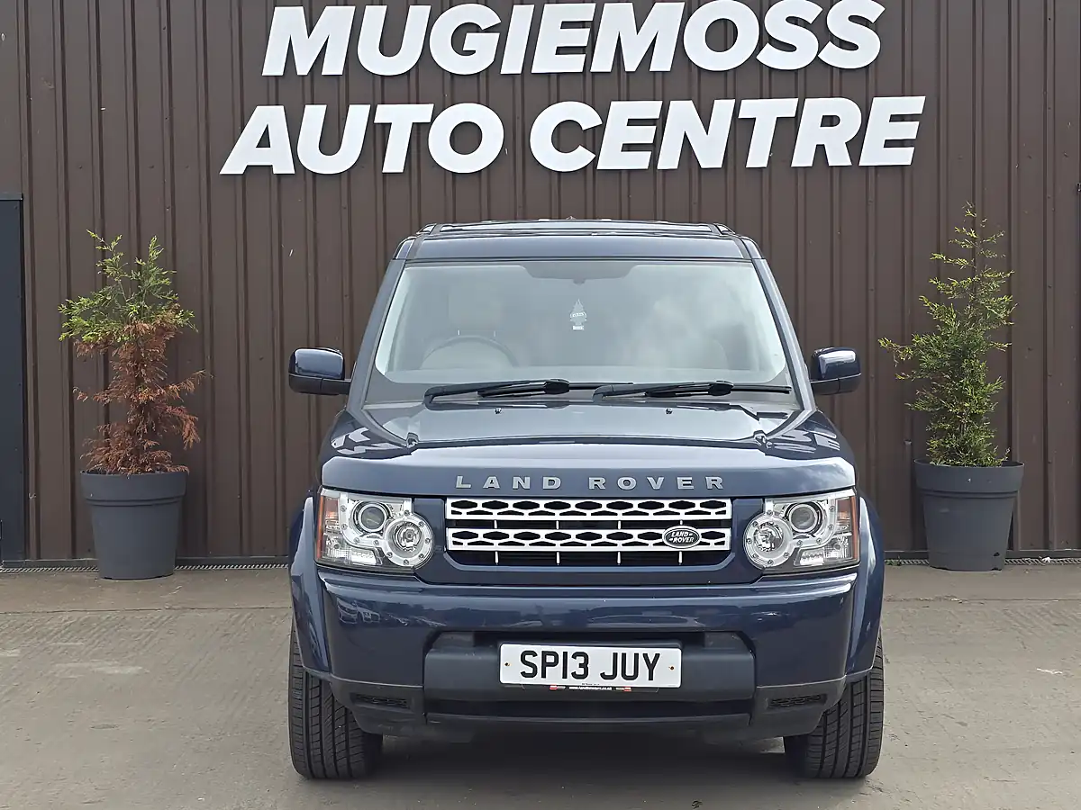 Used 2013 Land Rover Discovery 4 Gs Blue - Interior and Exterior details 3