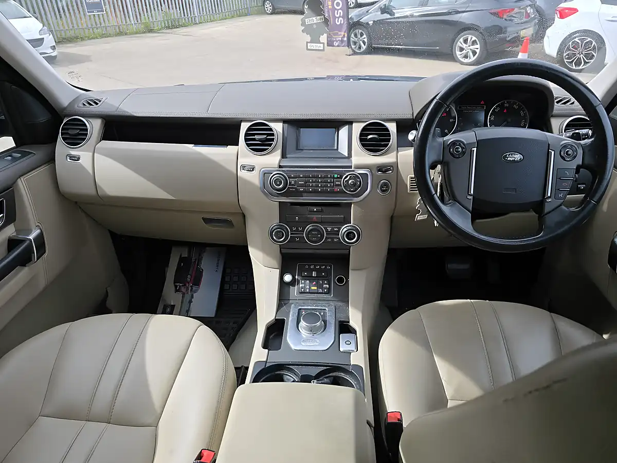 Used 2013 Land Rover Discovery 4 Gs Blue - Interior and Exterior details 7