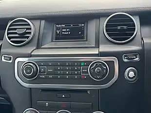 Used 2013 Land Rover Discovery Gs Black - Interior and Exterior details 17