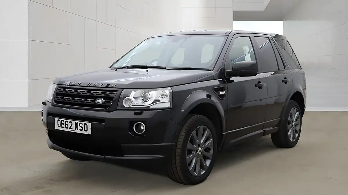 Used 2013 Land Rover Freelander 2 Dynamic Black - Interior and Exterior details 2