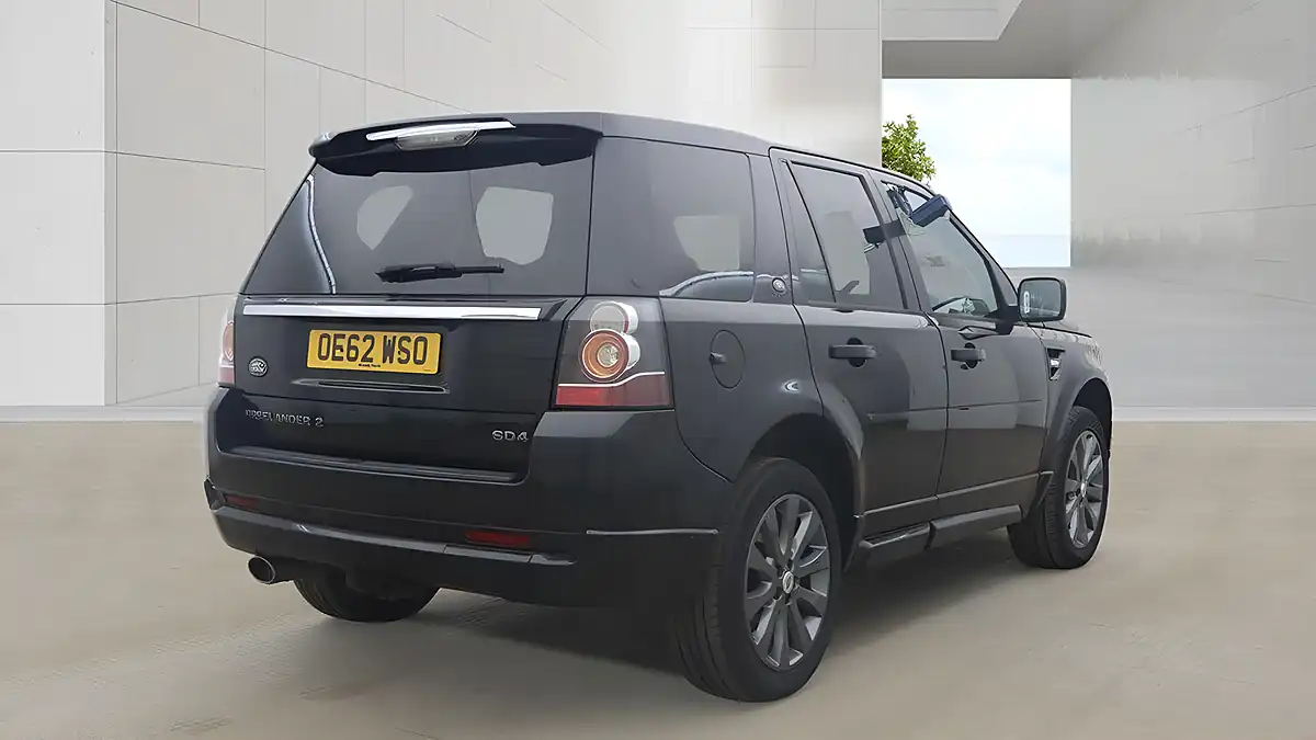 Used 2013 Land Rover Freelander 2 Dynamic Black - Interior and Exterior details 4
