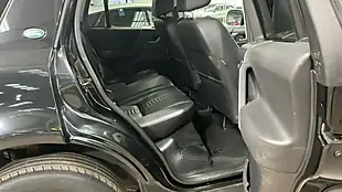 Used 2013 Land Rover Freelander 2 Dynamic Black - Interior and Exterior details 9