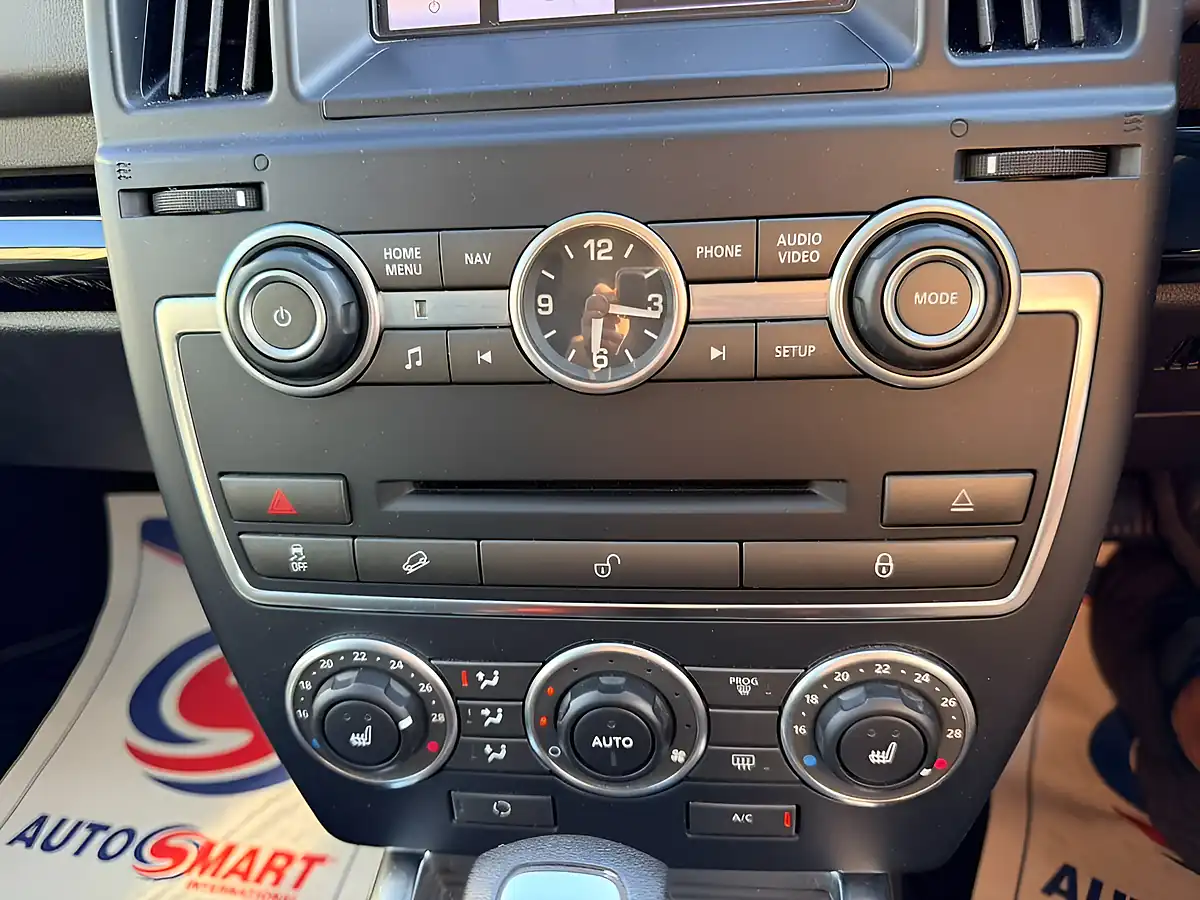 Used 2013 Land Rover Freelander 2 Dynamic Black - Interior and Exterior details 12