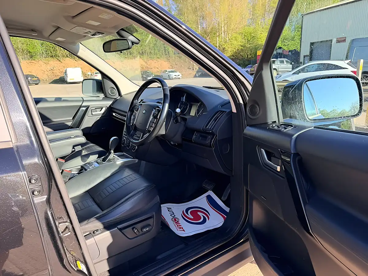 Used 2013 Land Rover Freelander 2 Dynamic Black - Interior and Exterior details 18