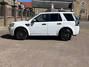 Used 2013 Land Rover Freelander 2 Dynamic White - Interior and Exterior details 7
