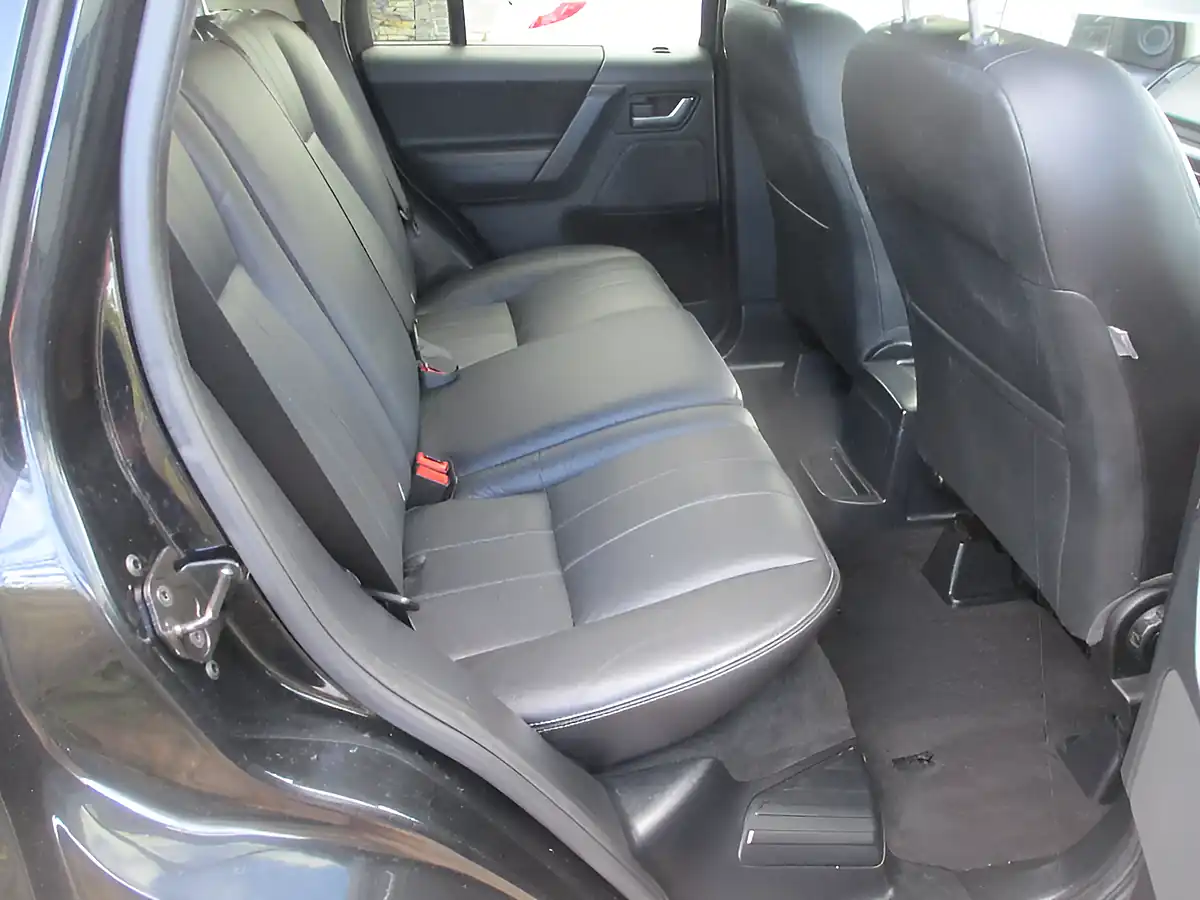 Used 2013 Land Rover Freelander 2 Gs Black - Interior and Exterior details 11