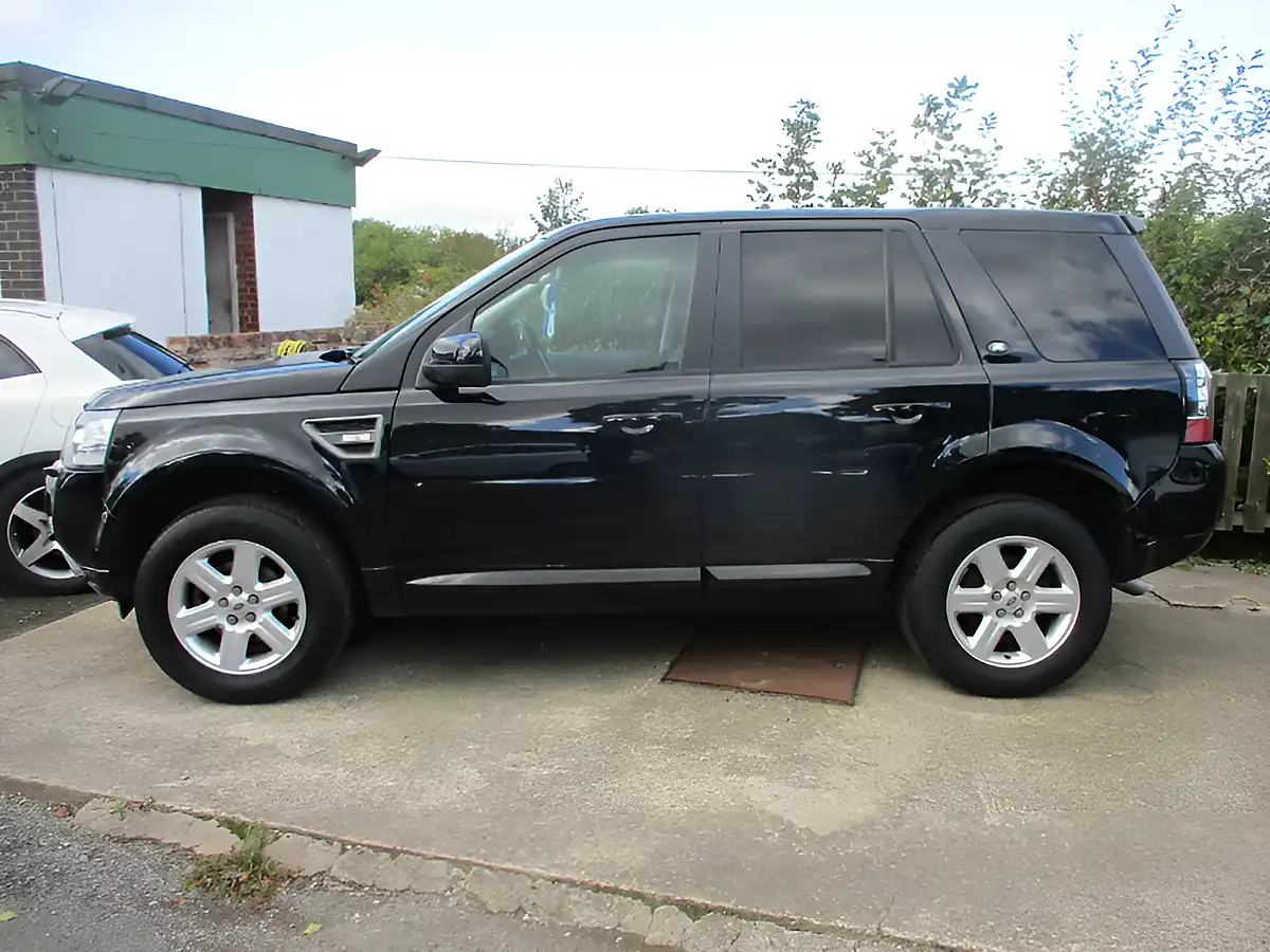 Used 2013 Land Rover Freelander 2 Gs Black - Interior and Exterior details 2