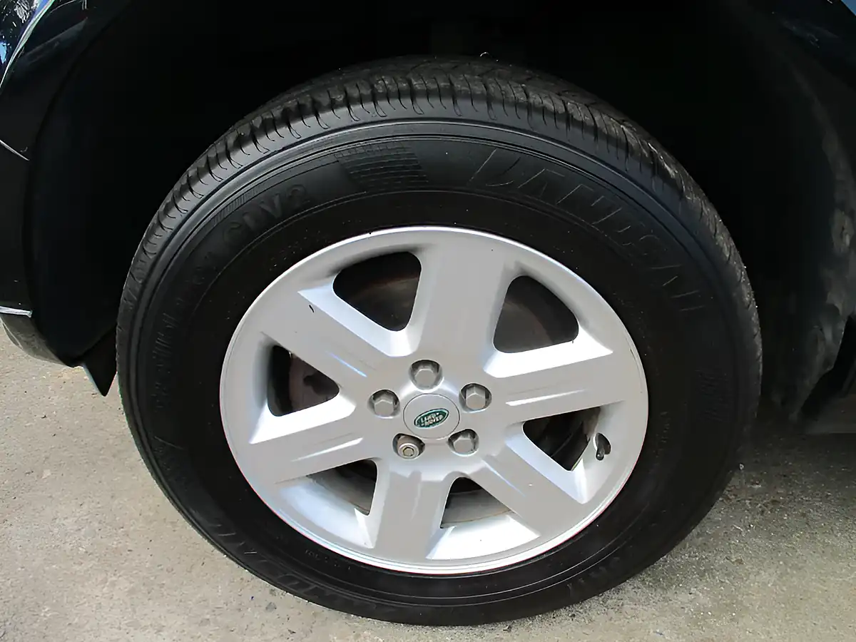 Used 2013 Land Rover Freelander 2 Gs Black - Interior and Exterior details 8