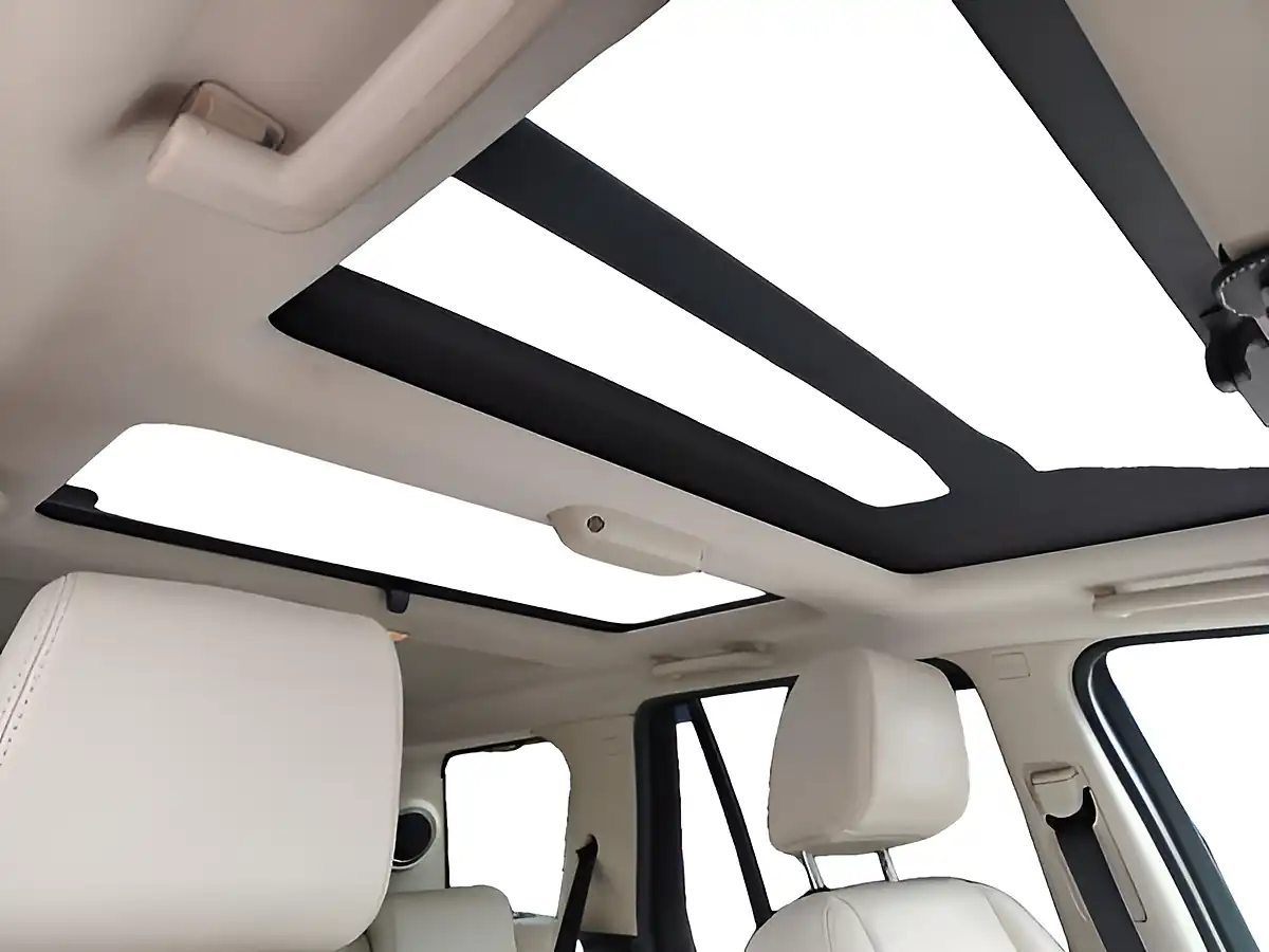 Used 2013 Land Rover Freelander 2 Hse Lux Red - Interior and Exterior details 13