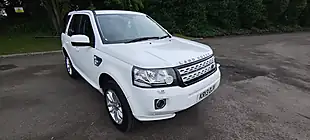 Used 2013 Land Rover Freelander 2 Hse White - Interior and Exterior details 7
