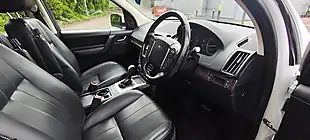 Used 2013 Land Rover Freelander 2 Hse White - Interior and Exterior details 9