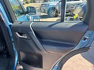 Used 2013 Land Rover Freelander 2 Xs Blue - Interior and Exterior details 15